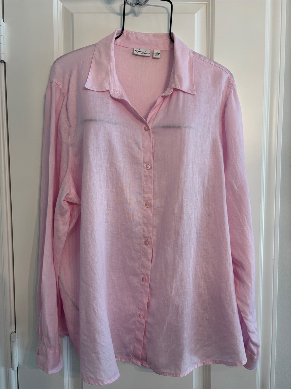 Women’s Pink Linen Button-Down Long Sleeve Shirt by Kim Rogers. Size XL